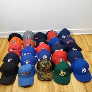 Lot of 25 Vintage Modern Unique Caps Trucker Snapback Sports